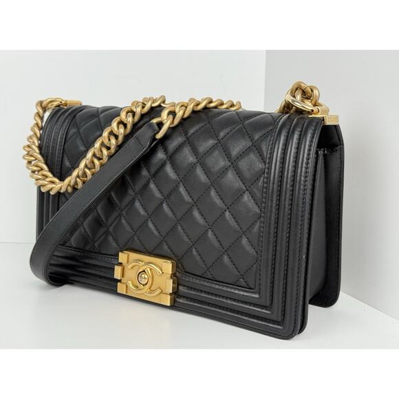 Chanel Boy Medium Quilted Black Leather Shoulder Bag with Gold Hardware B-2 - Picture 1 of 16